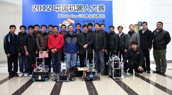 NI DλϵyOӋƽ_2012 ЇC˴ِRoboCup_(ki)ِ׌û@C˱ِ