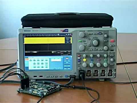 MSO/DPO5000ϵʾӿǶʽϵy{ԇÿһ(g)Eҕl