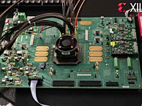 I(y)׿3D FPGAِ`˼Virtex-7 H580T 28Gհl(f)ʾҕl